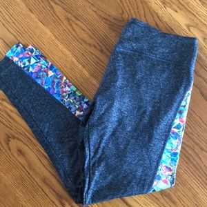Lularoe Jordan workout pants EUC